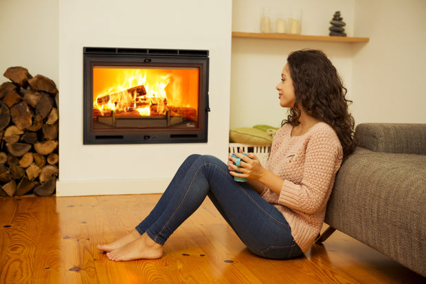 Lacunza IN 700, cast iron, wood-burning fireplace insert, black finish